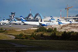 Helsinki-Vantaa airport Finnair planes.jpg